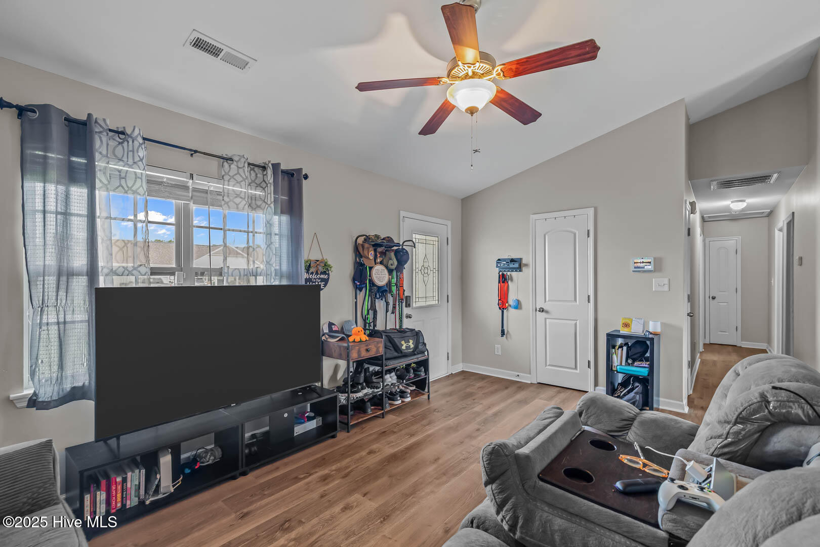 302 Basil Court Hubert, NC 28539 - Photo 10 of 37 9