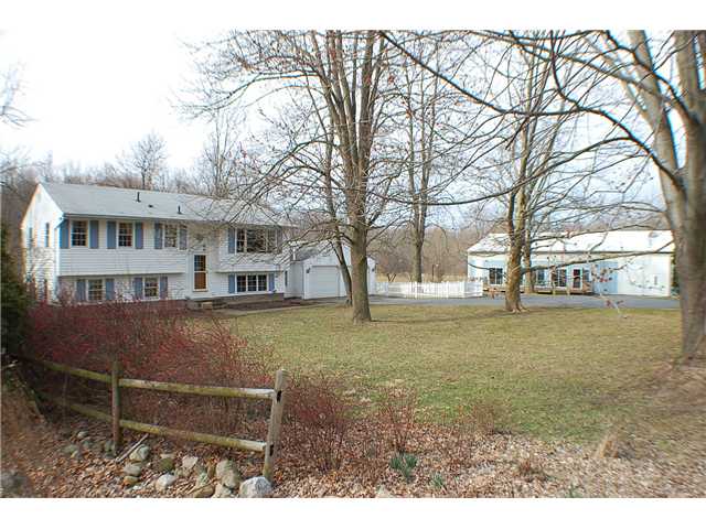 4655 Rushmore Road, Unit R Farmington, NY 14522 - Photo 1 of 1 Exterior Front