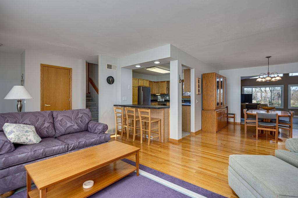 5442 Broken Bow Road Sun Prairie, WI 53590 - Photo 11 of 45