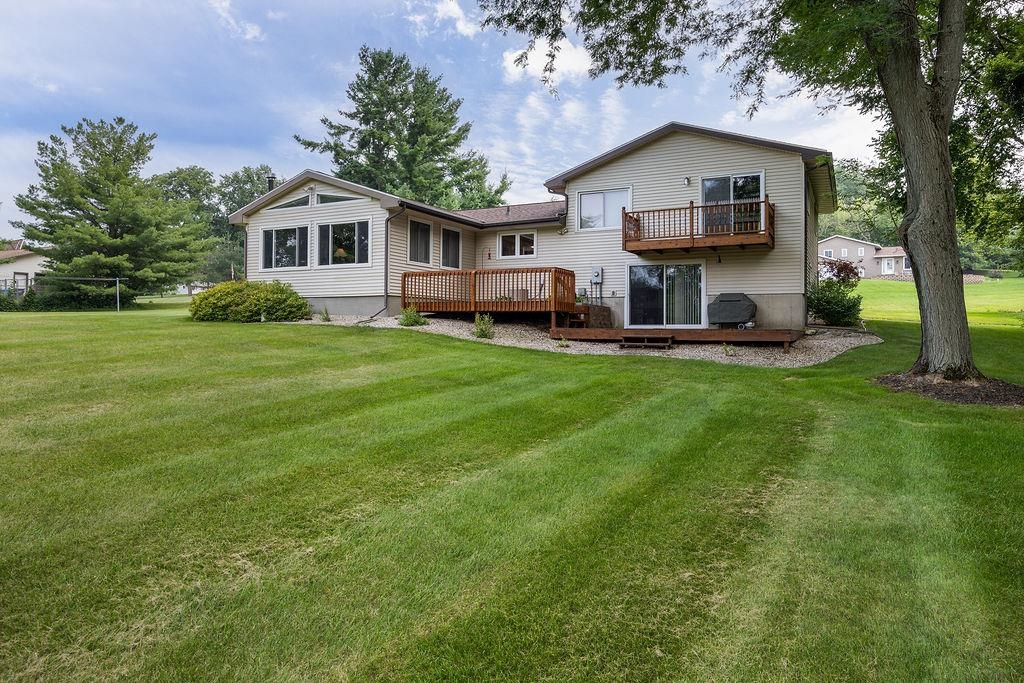 5442 Broken Bow Road Sun Prairie, WI 53590 - Photo 35 of 45