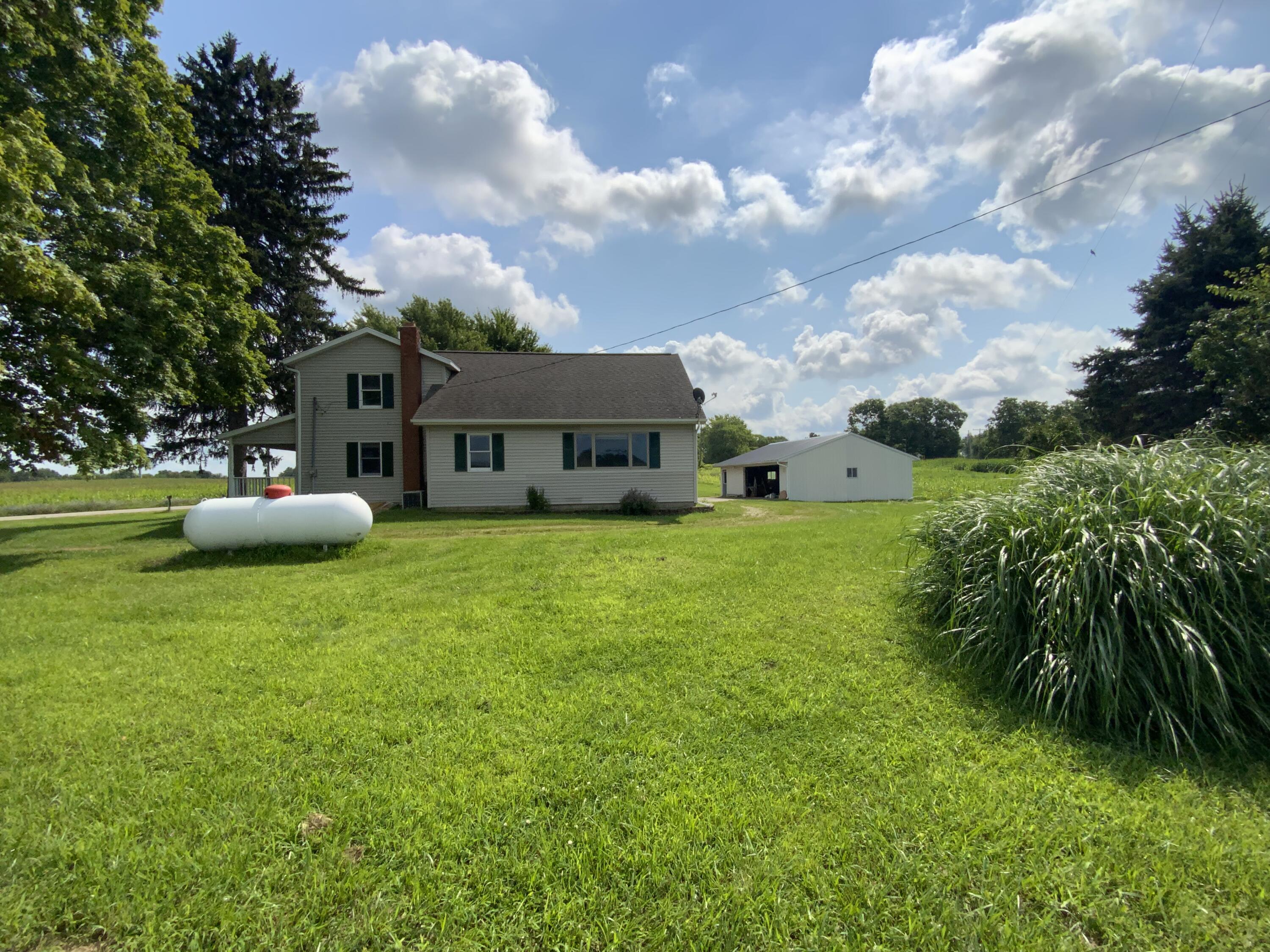 8050 Springport Road Parma, MI 49269 - Photo 4 of 13 IMG_0665