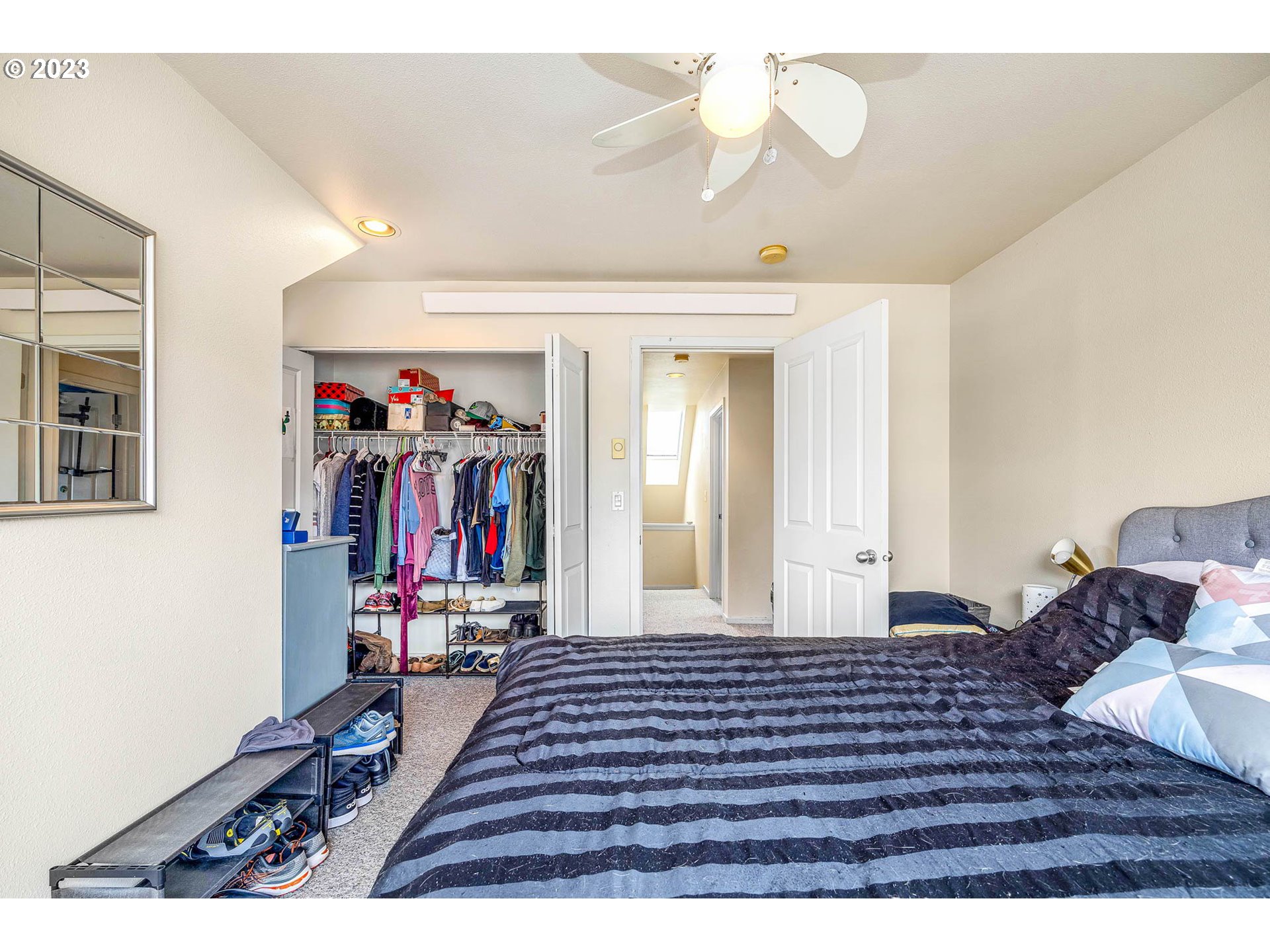 1709 Fairhaven Drive Springfield, OR 97477 - Photo 18 of 26 a bed room with a bed and a mirror