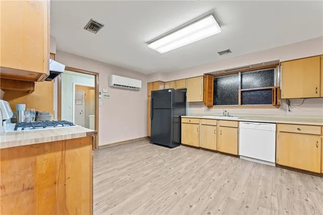 $1,859 | Undisclosed Address, Hammond, LA 70401