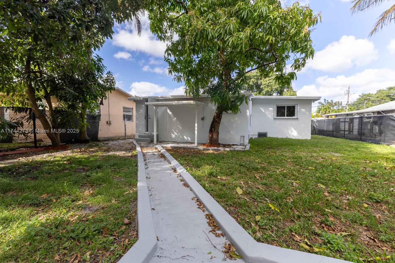 866 Northwest 108th Street Miami, FL 33168 - Photo 22 of 32