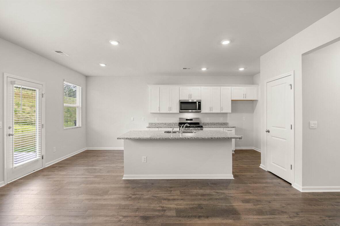 947 Raghorn Road Grovetown, GA 30813 - Photo 5 of 43 Open kitchen