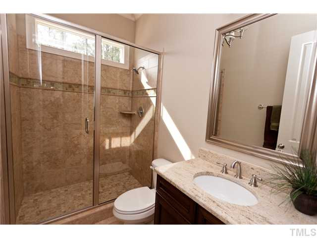 8512 Wynhurst Court Raleigh, NC 27613 - Photo 22 of 25 Bathroom