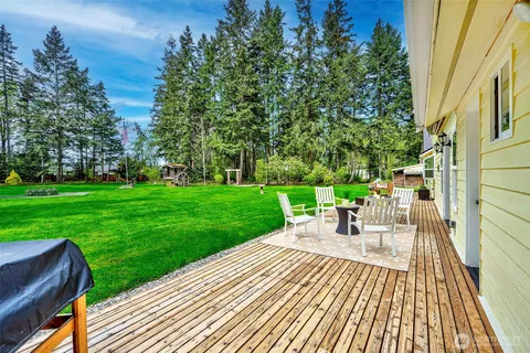 $920,000 | 257 Dawn Crest Place , Camano Island, WA 98282