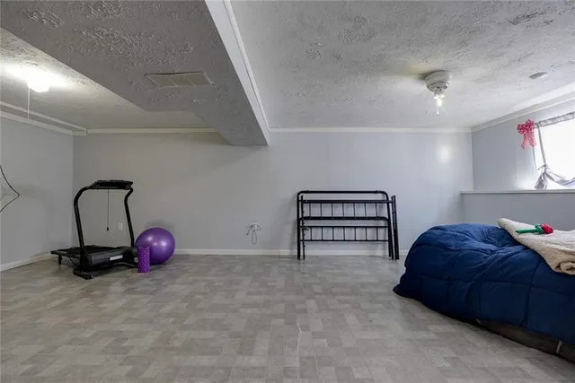 $247,500 | 1808 Southeast Kingsway, Oak Grove, MO 64075