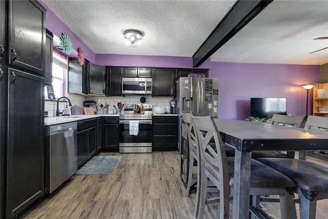 $247,500 | 1808 Southeast Kingsway, Oak Grove, MO 64075