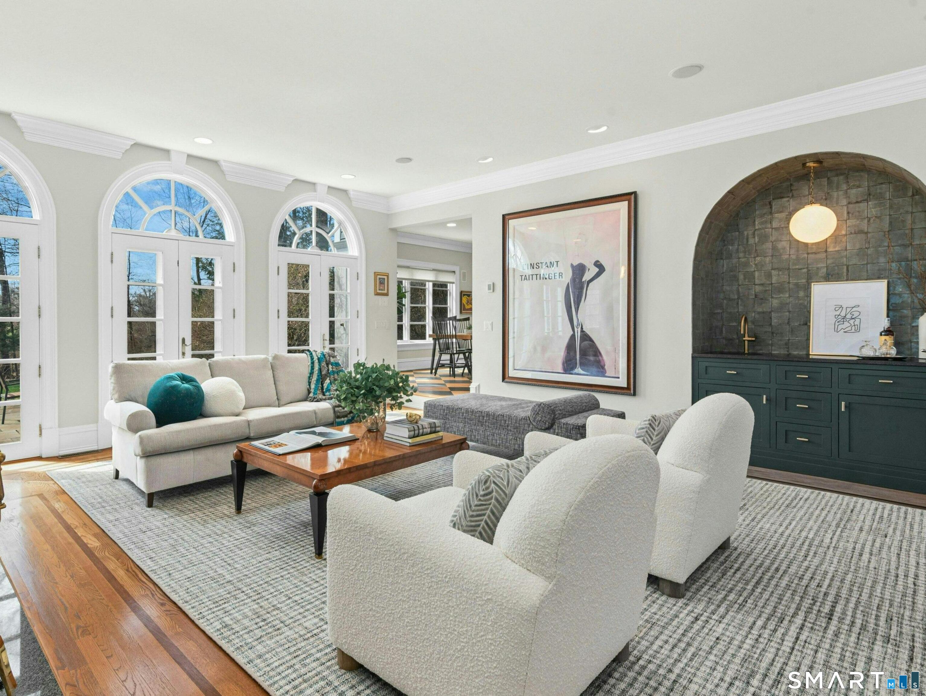760 Smith Ridge Road New Canaan, CT 06840 - Photo 8 of 38 a living room with furniture and wooden floor