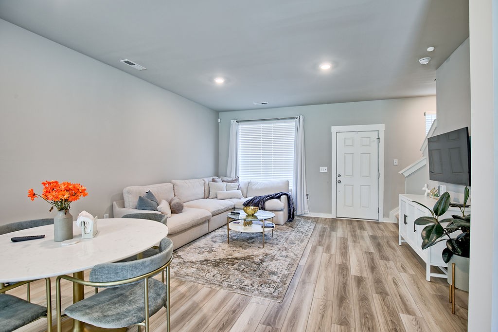 1765 Frodo Way Murfreesboro, TN 37128 - Photo 8 of 38 Gallery Image 8
