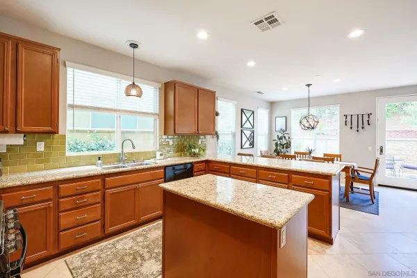 $1,065,000 | 10062 Day Creek Trail, Santee, CA 92071