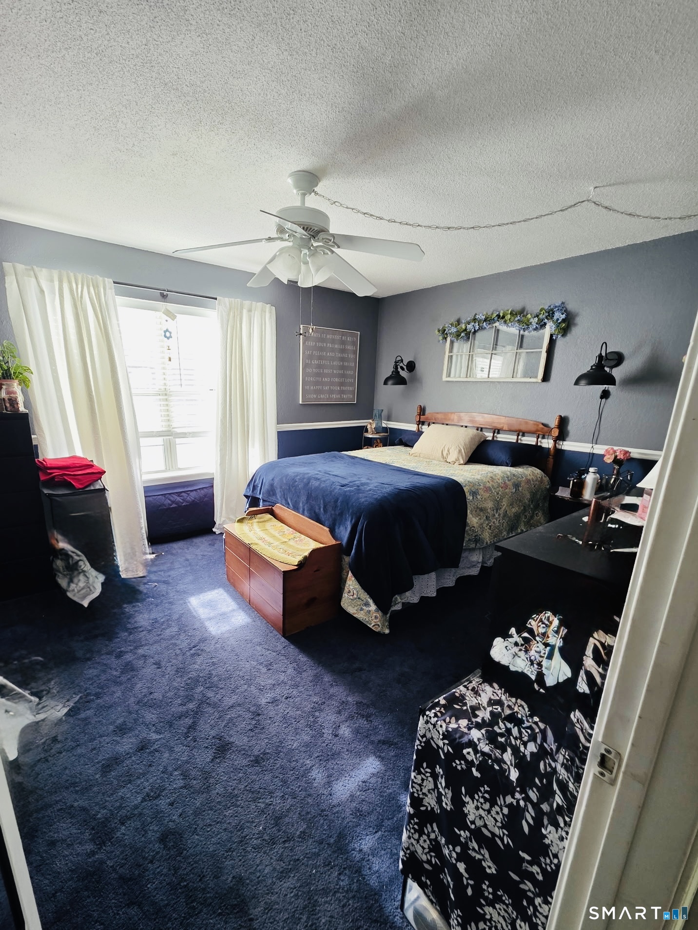 41 Glen Ridge Court, Unit 41 New Milford, CT 06776 - Photo 3 of 8 a living room with furniture and a window