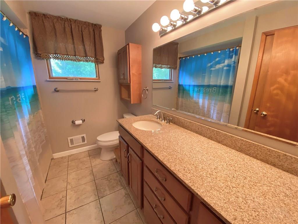 192 Altman Road Jeannette, PA 15644 - Photo 8 of 15 Gallery Image 8