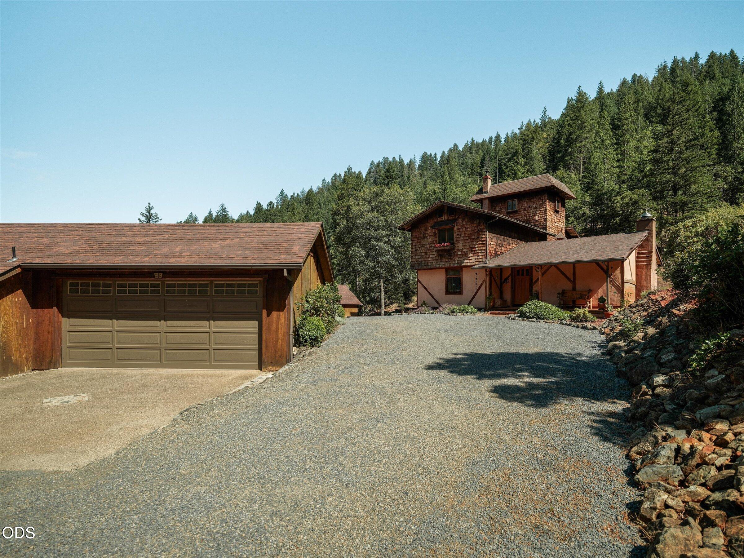 2603 Winona Road Grants Pass, OR 97526 - Photo 49 of 70