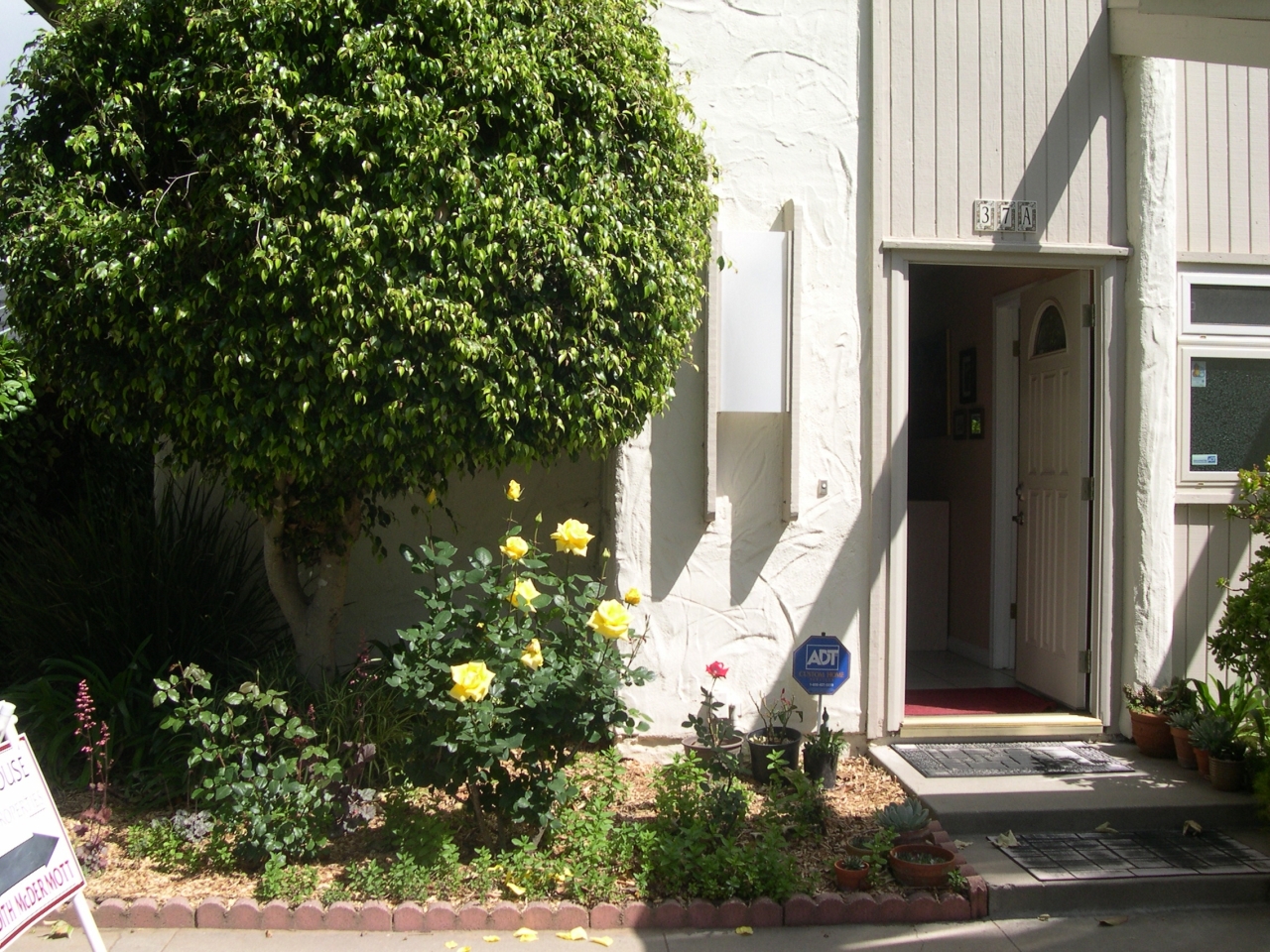 37 North San Marcos Road, Unit A Santa Barbara, CA 93111 - Photo 4 of 12 DSCN3445