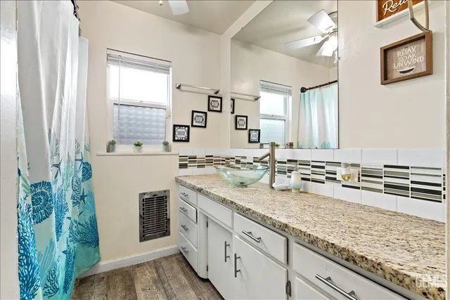 $415,000 | Undisclosed Address, Bakersfield, CA 93301