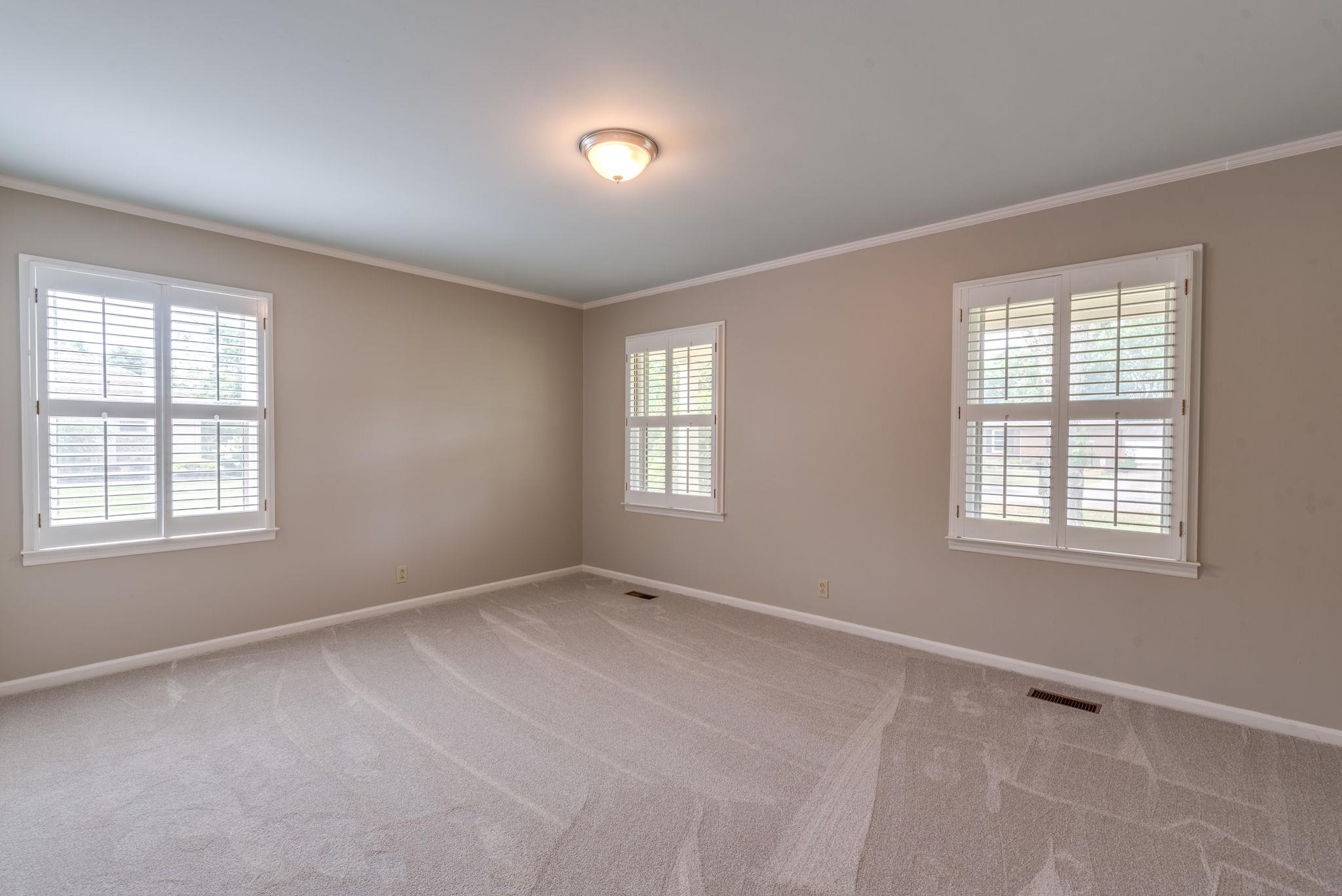 1911 Robinson Road Murfreesboro, TN 37130 - Photo 20 of 22 Gallery Image 20