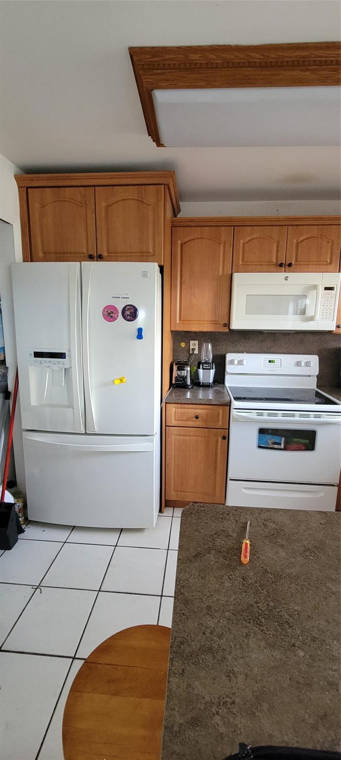 13307 Southwest 61st Terrace Miami, FL 33183 - Photo 3 of 6 Photo 3