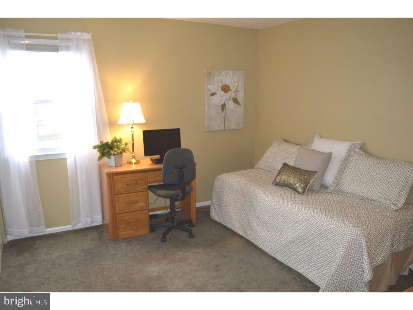 406 Cambridge Road Brookhaven, PA 19015 - Photo 20 of 24 Bedroom 4