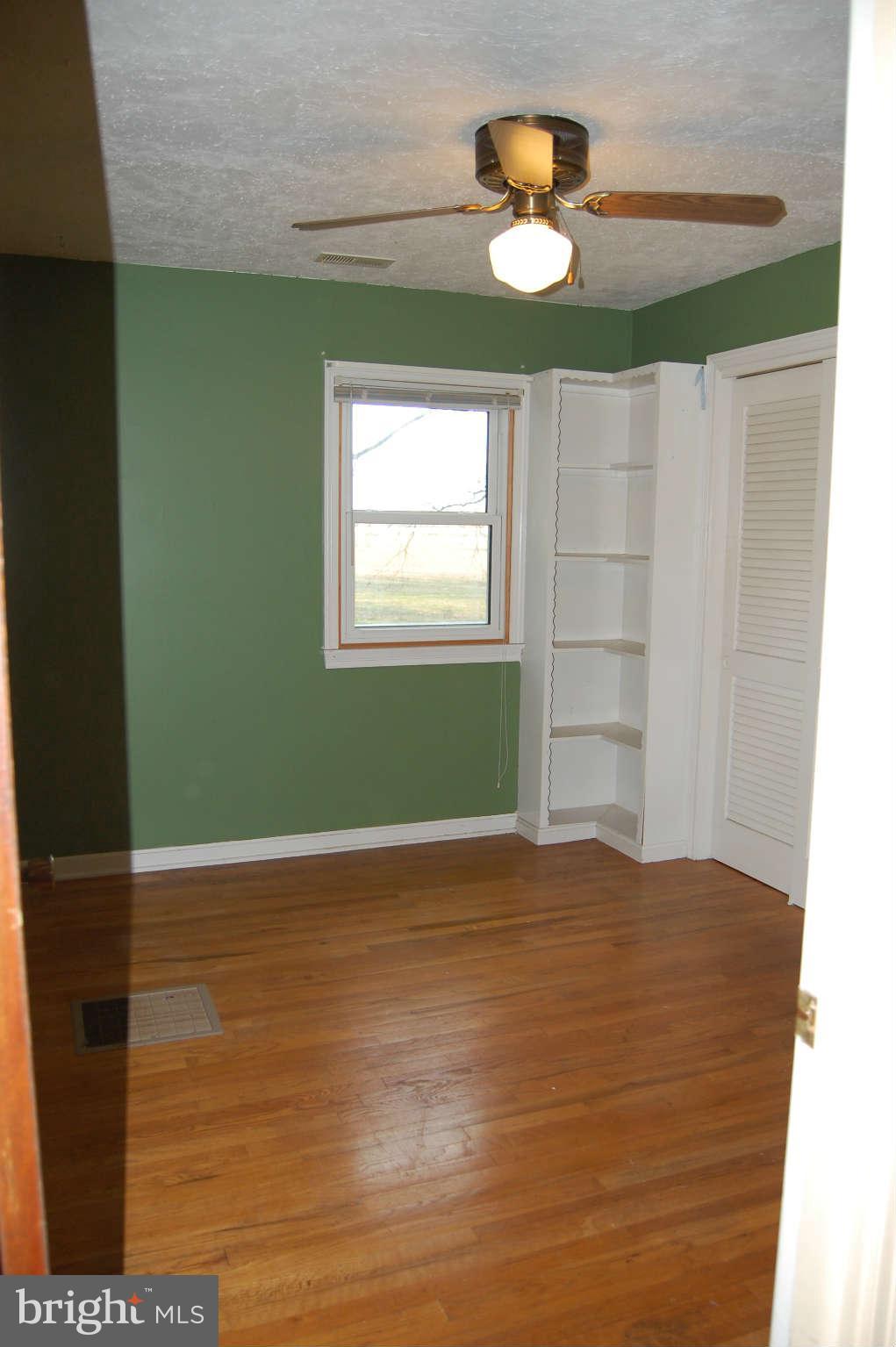 2605 Cox Neck Road Chester, MD 21619 - Photo 21 of 30 Bedroom