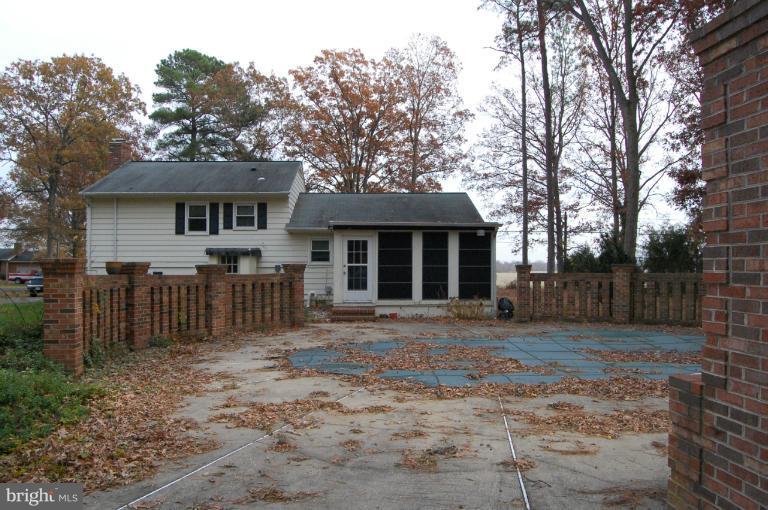 2605 Cox Neck Road Chester, MD 21619 - Photo 8 of 30 Exterior (Rear)
