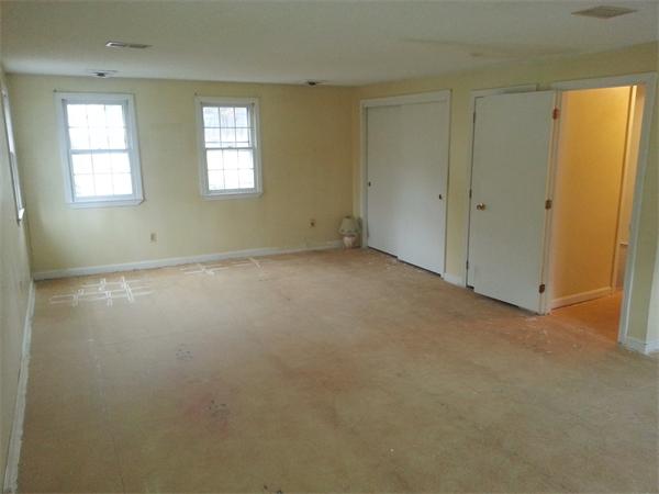 28 Long Meadow Road Chelmsford, MA 01824 - Photo 22 of 28 Gallery Image 22