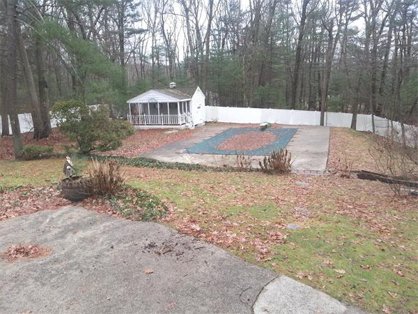 28 Long Meadow Road Chelmsford, MA 01824 - Photo 24 of 28 Gallery Image 24