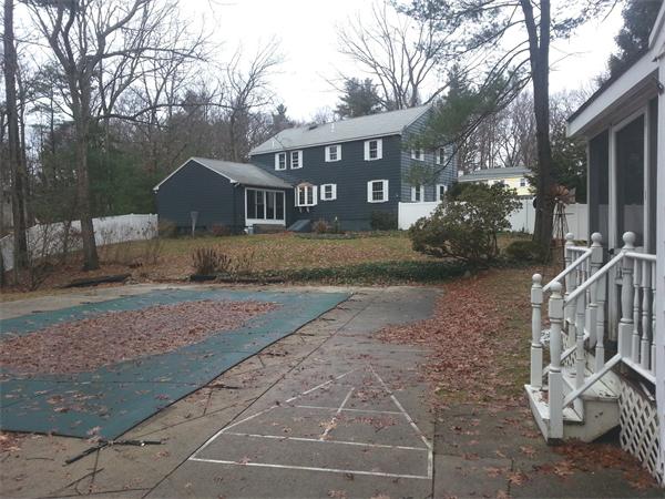 28 Long Meadow Road Chelmsford, MA 01824 - Photo 26 of 28 Gallery Image 26