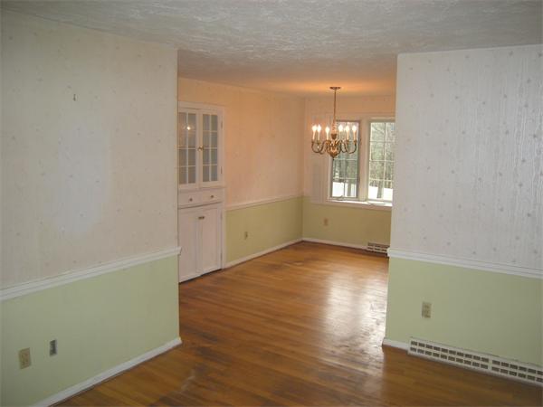 28 Long Meadow Road Chelmsford, MA 01824 - Photo 8 of 28 Gallery Image 8