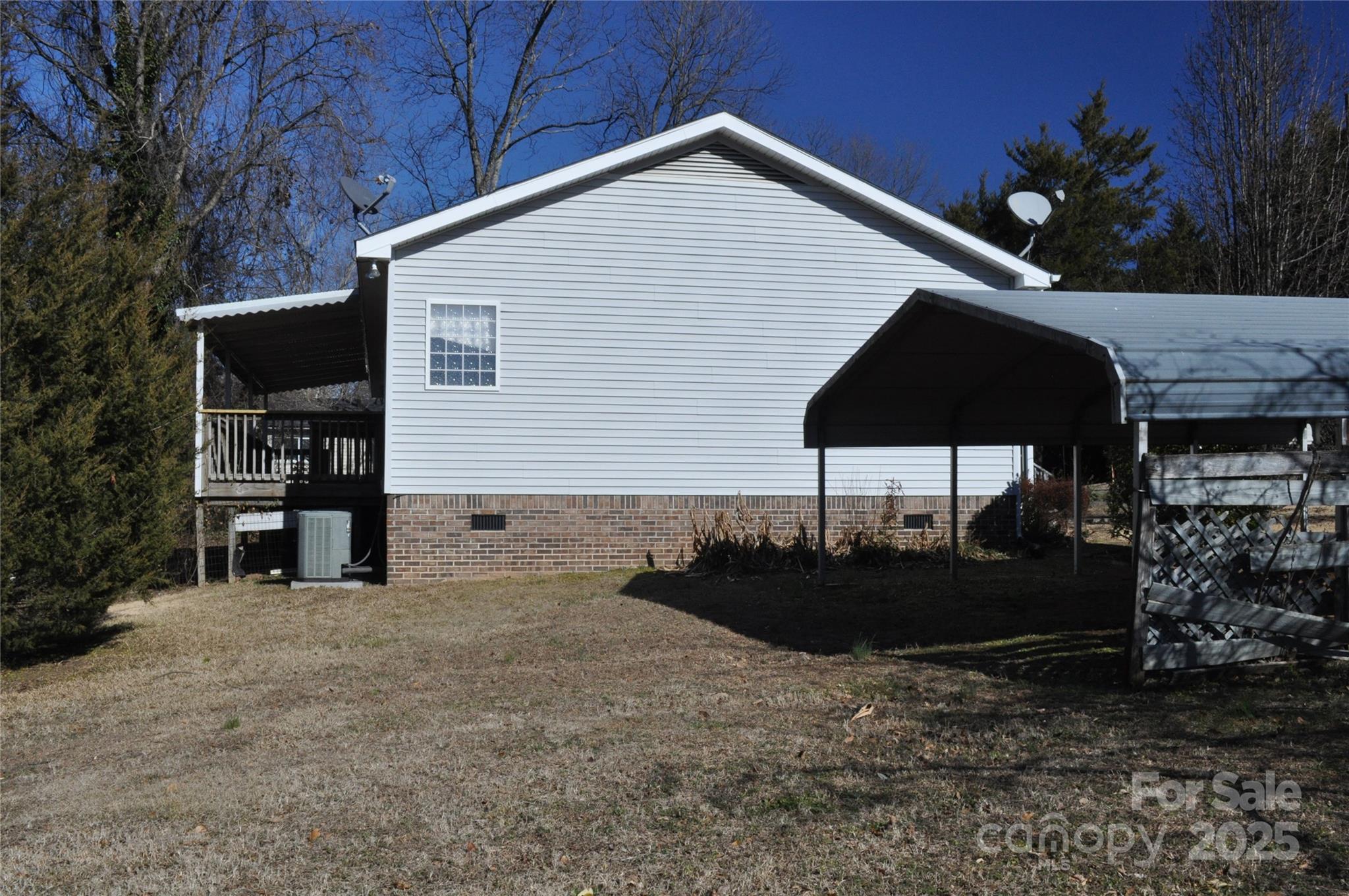 110 State Rd S-42-599 Landrum, SC 29356 - Photo 6 of 46 Gallery Image 6