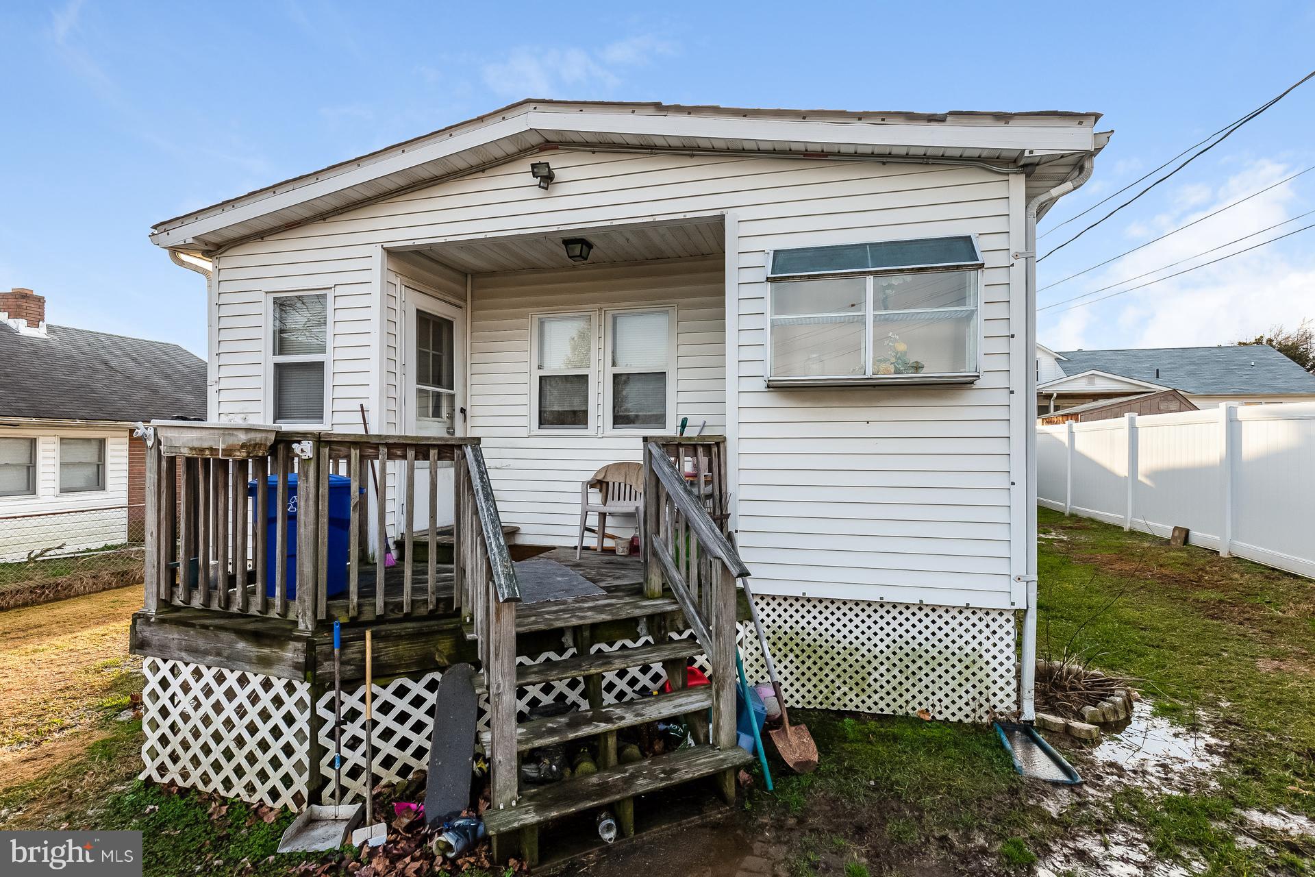 8247 North Boundary Road Baltimore, MD 21222 - Photo 1 of 33 Gallery Image 1