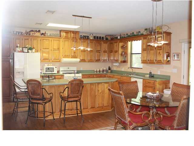 2059 Old Barn Road Baker, FL 32531 - Photo 4 of 25 Gallery Image 4