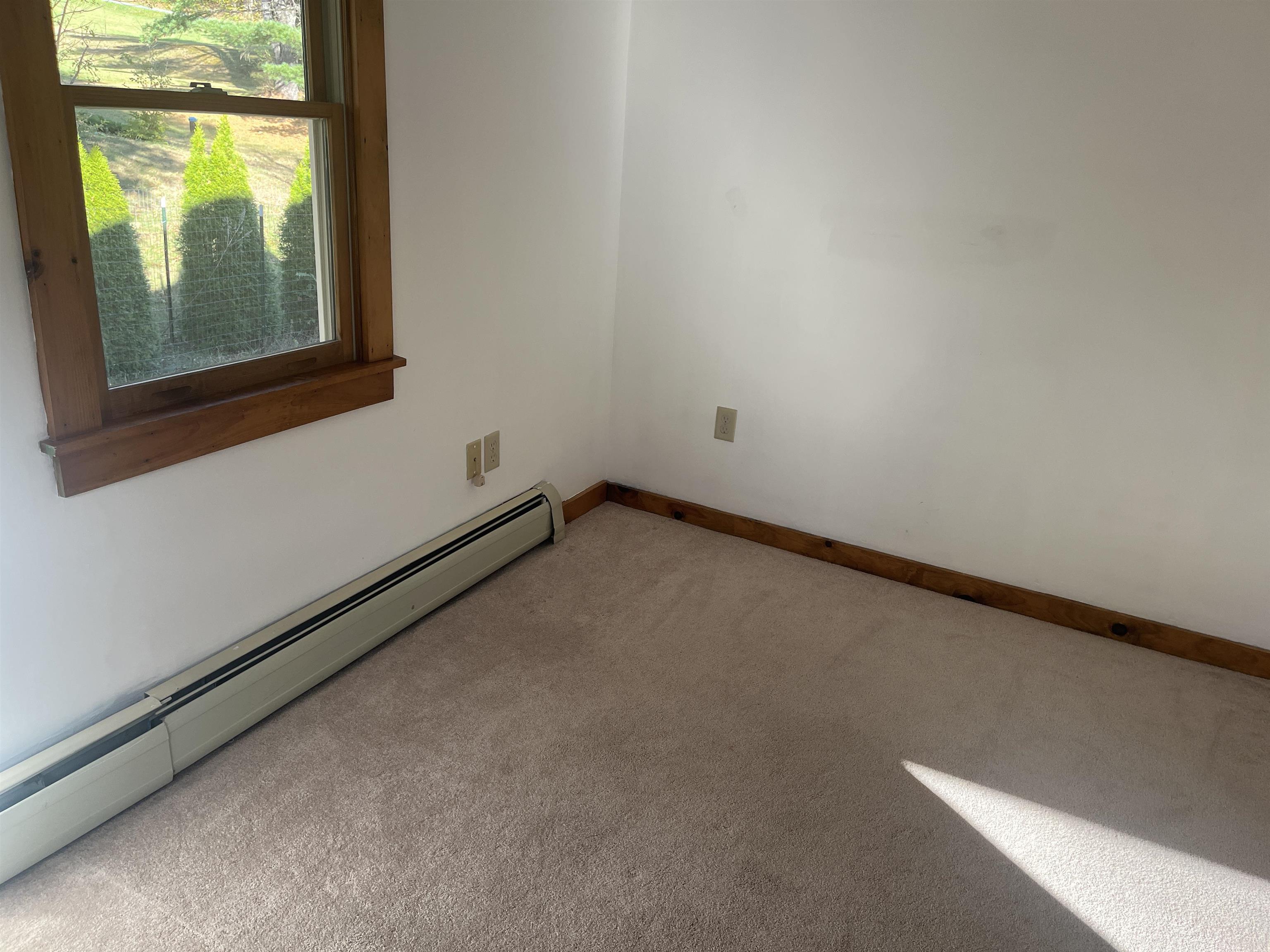 4603 Jericho Street Hartford, VT 05001 - Photo 15 of 39