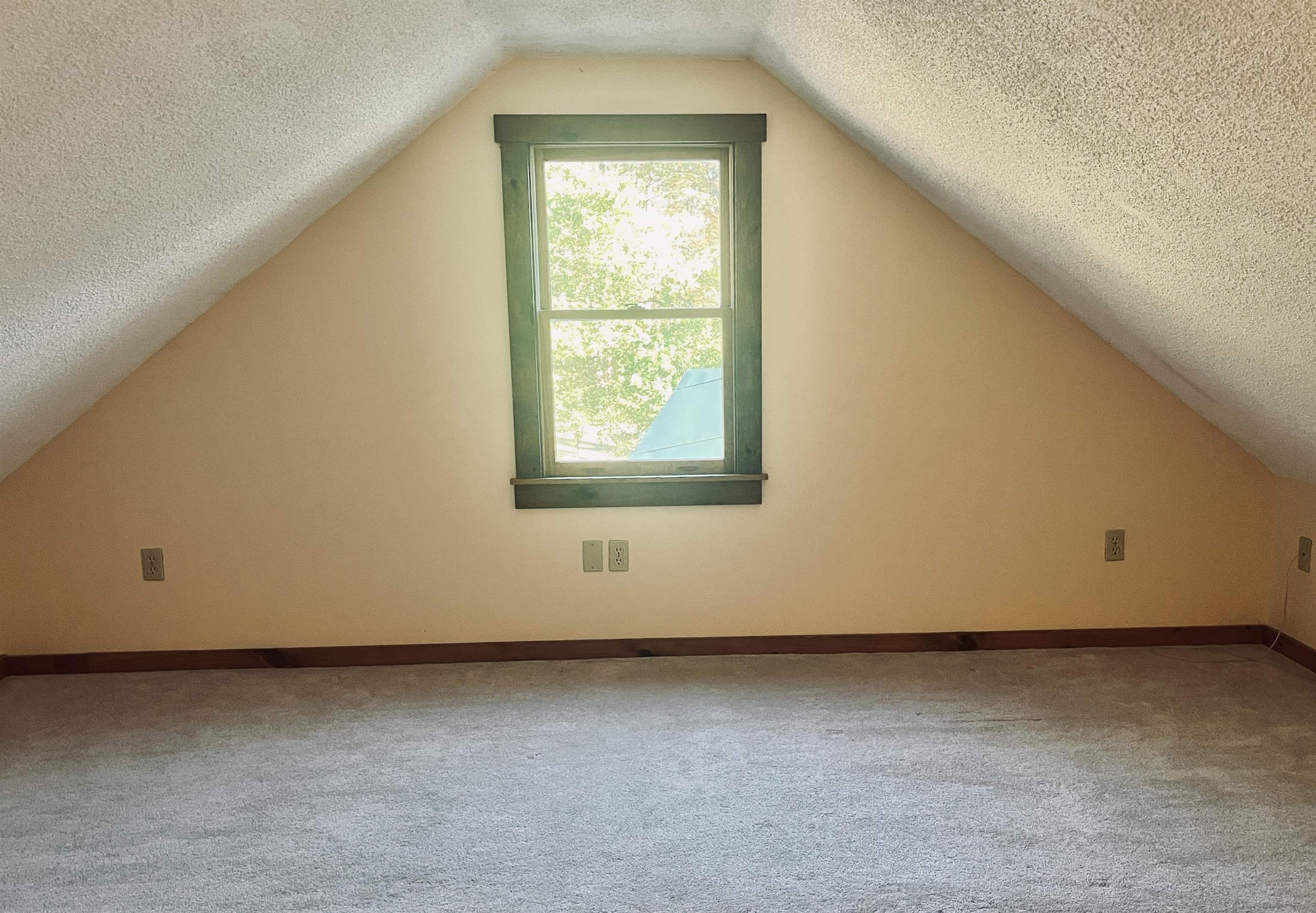 4603 Jericho Street Hartford, VT 05001 - Photo 20 of 39