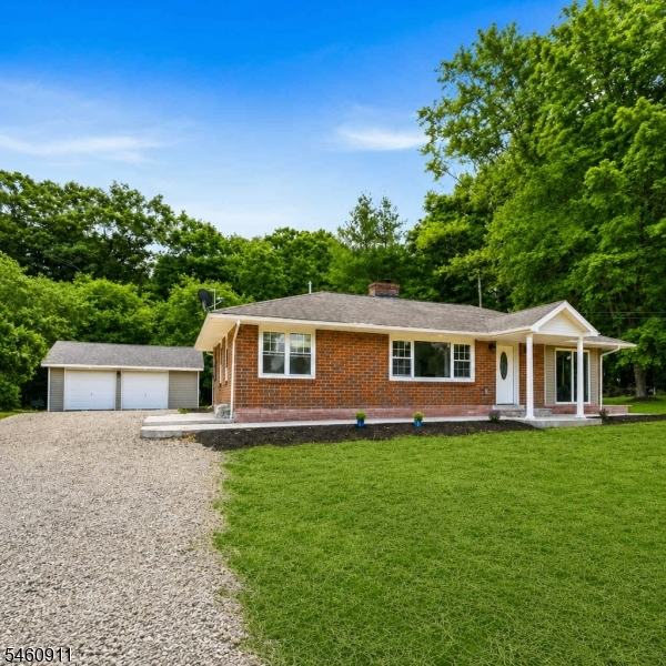 89 Armstrong Road Wantage, NJ 07461 - Photo 2 of 16 Gallery Image 2