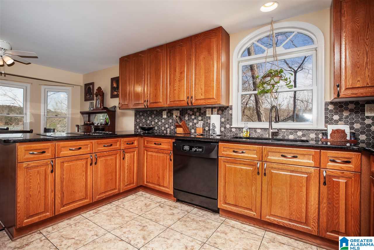 8254 Cedar Mountain Road Pinson, AL 35126 - Photo 8 of 47