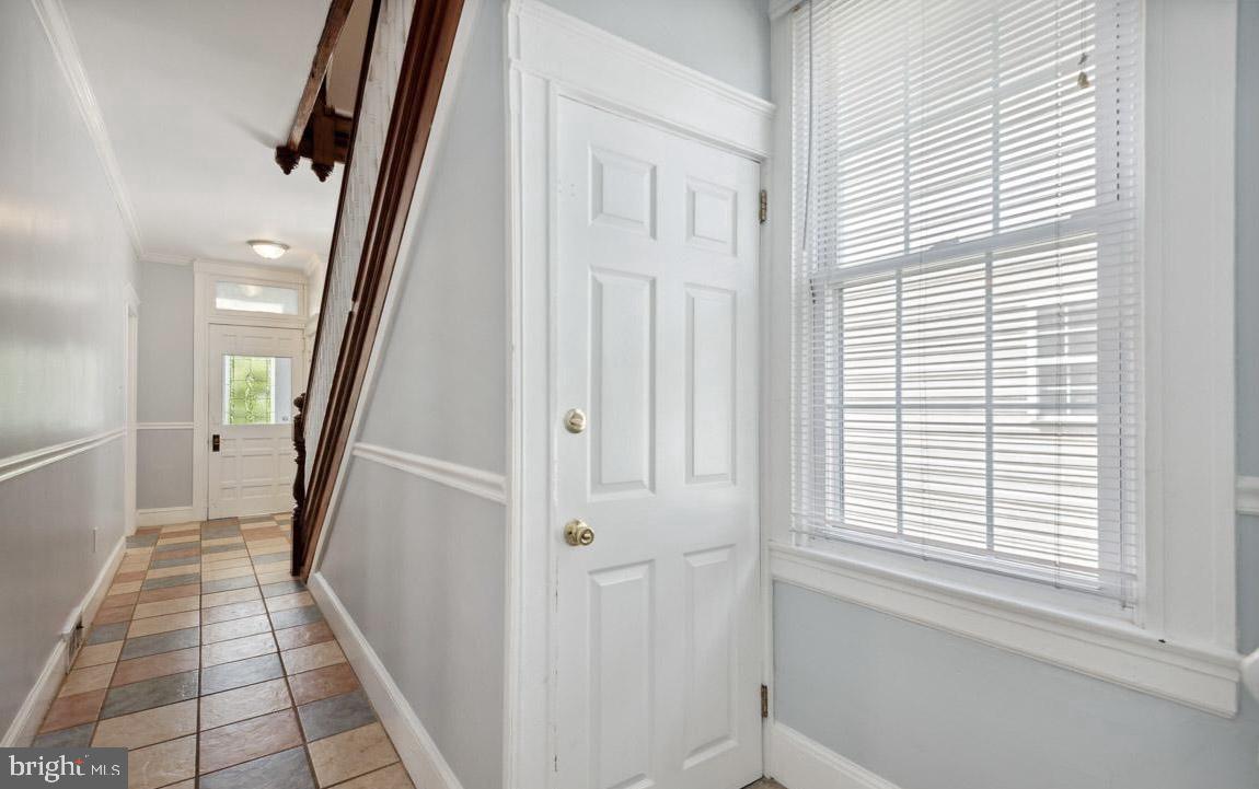 6011 Falls Road Baltimore, MD 21209 - Photo 7 of 15