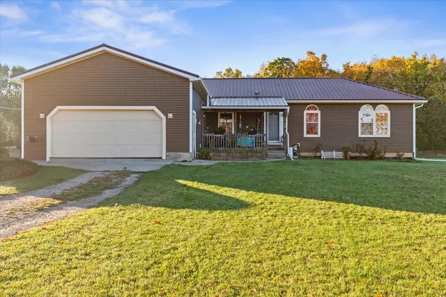 $305,000 | 1114 East Station Road, Sheridan, MI 48884