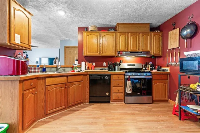 $305,000 | 1114 East Station Road, Sheridan, MI 48884