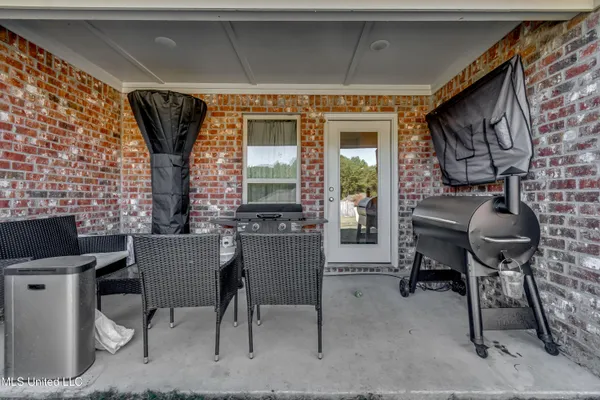 $307,500 | 110 Bailey Cove, Canton, MS 39046