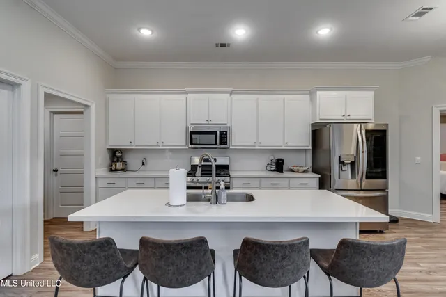 $307,500 | 110 Bailey Cove, Canton, MS 39046