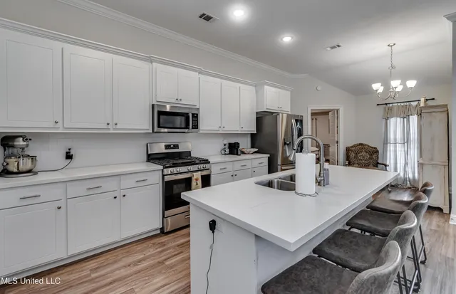 $307,500 | 110 Bailey Cove, Canton, MS 39046