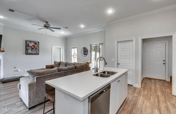 $307,500 | 110 Bailey Cove, Canton, MS 39046