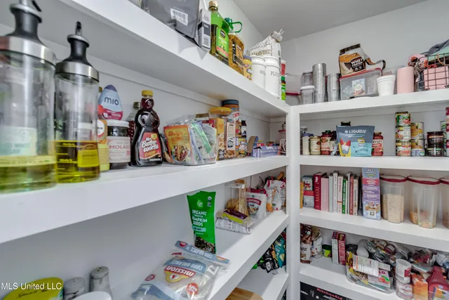 $307,500 | 110 Bailey Cove, Canton, MS 39046