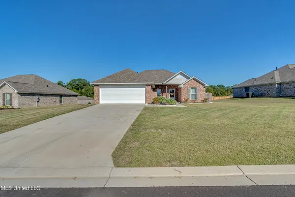 $307,500 | 110 Bailey Cove, Canton, MS 39046