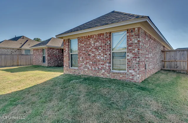 $307,500 | 110 Bailey Cove, Canton, MS 39046