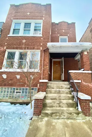 $1,800 | 5225 West Deming Place, Unit 2, Chicago, IL 60639