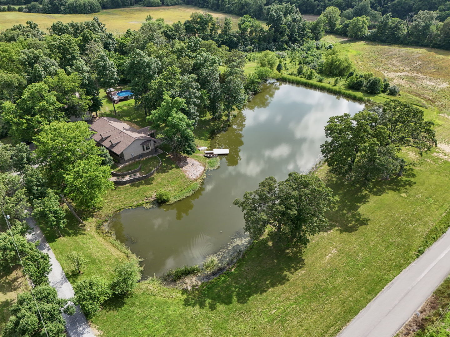 19485 Perry Road Pittsburg, IL 62974 - Photo 35 of 47