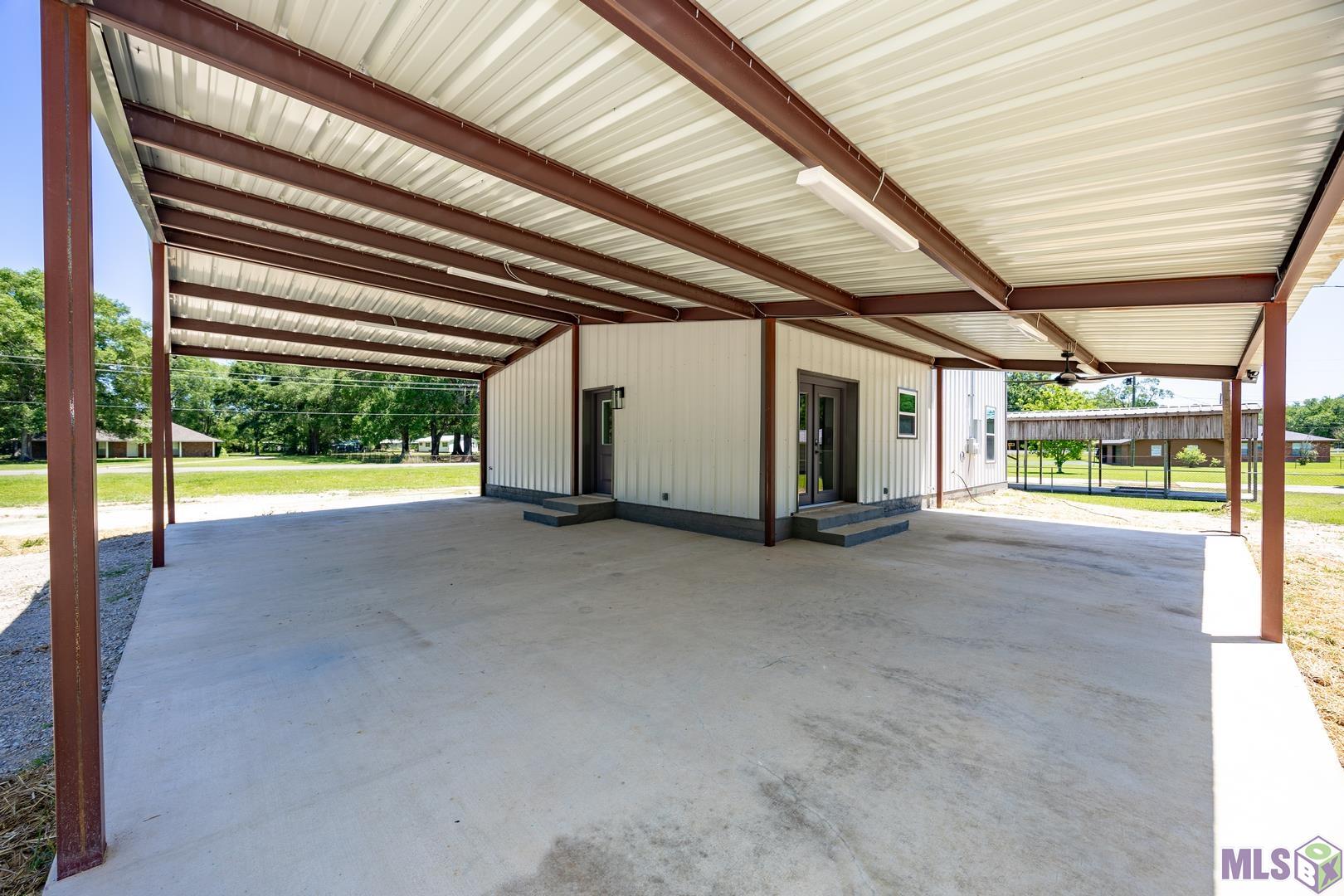 11014 McCullough Road Zachary, LA 70791 - Photo 5 of 14 Gallery Image 5